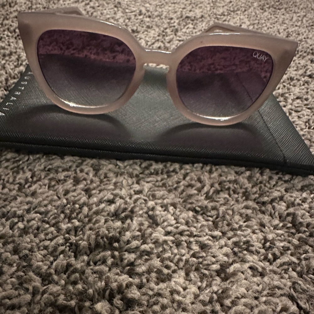 Quay Australia Women's Noosa Sunglasses - Purple